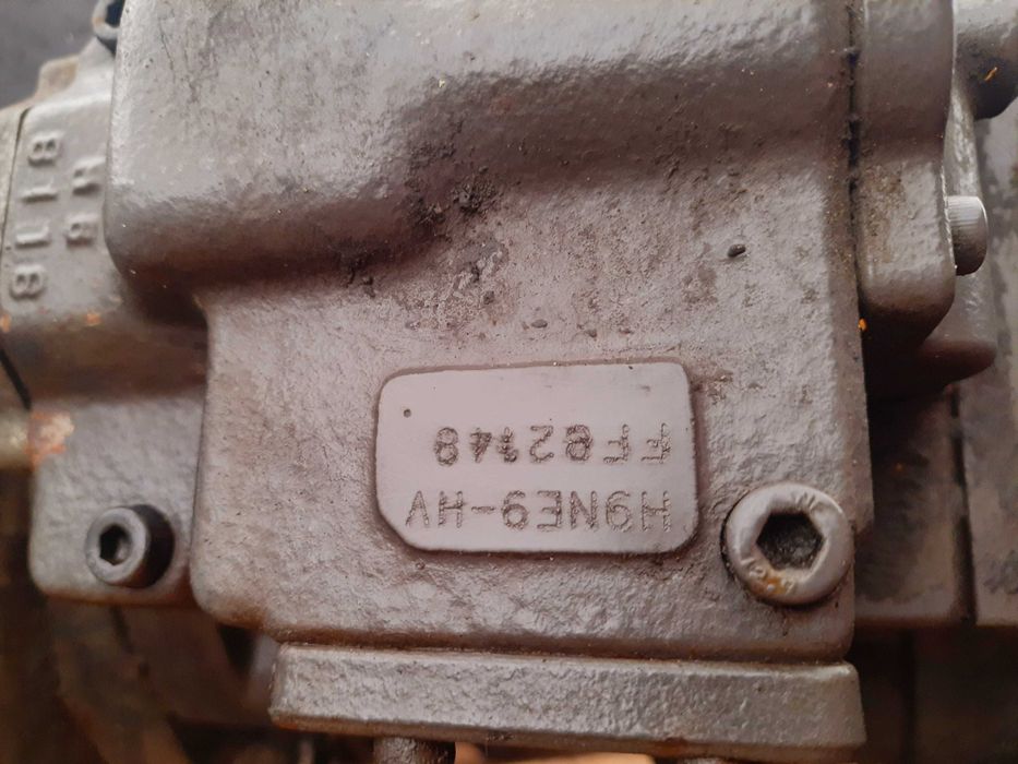 koparka Volvo EC 290 BLC z 09R pompa hydrauliczna K3V140DT-151