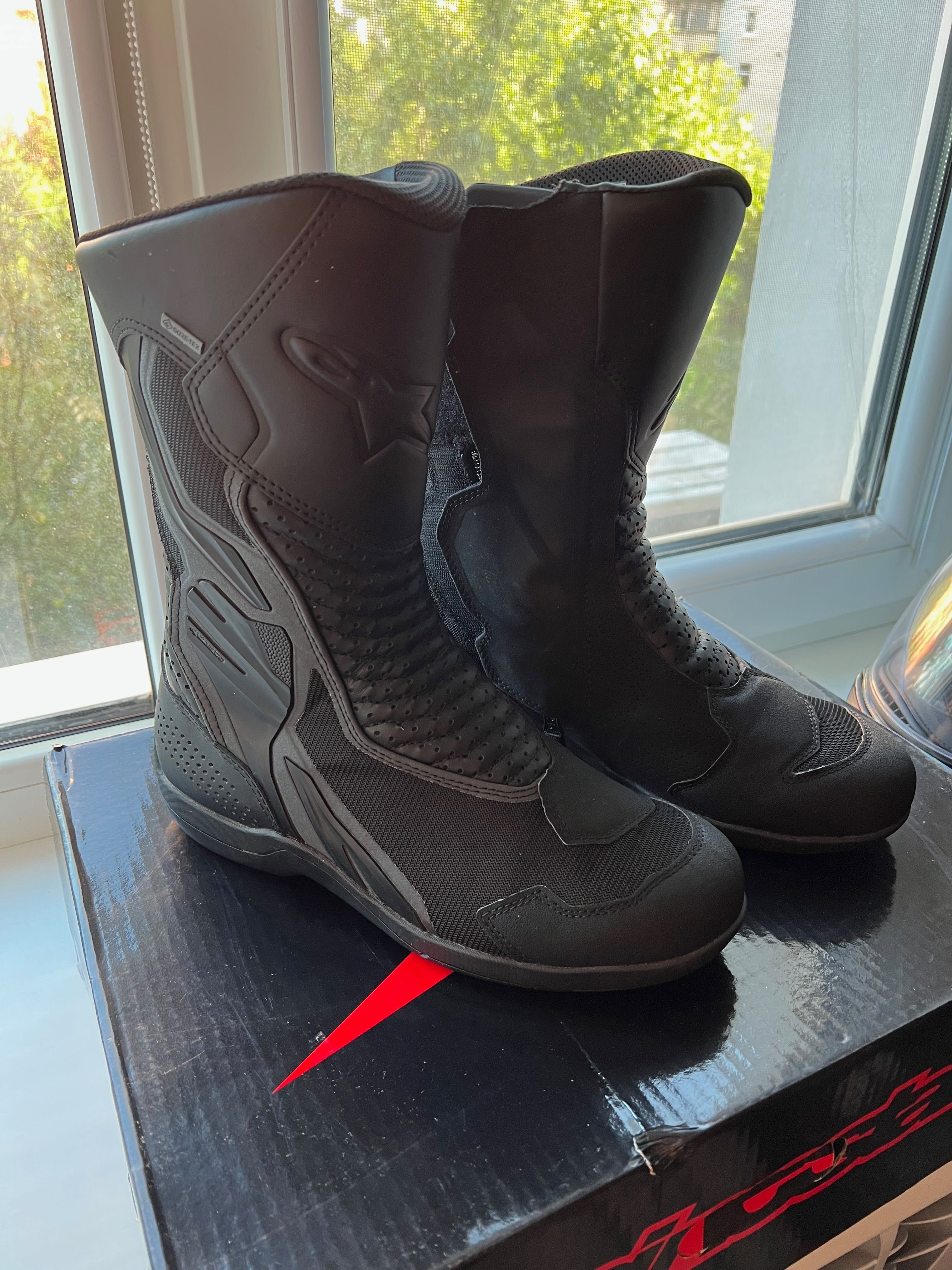 alpinestars air plus v2 gtx xcr