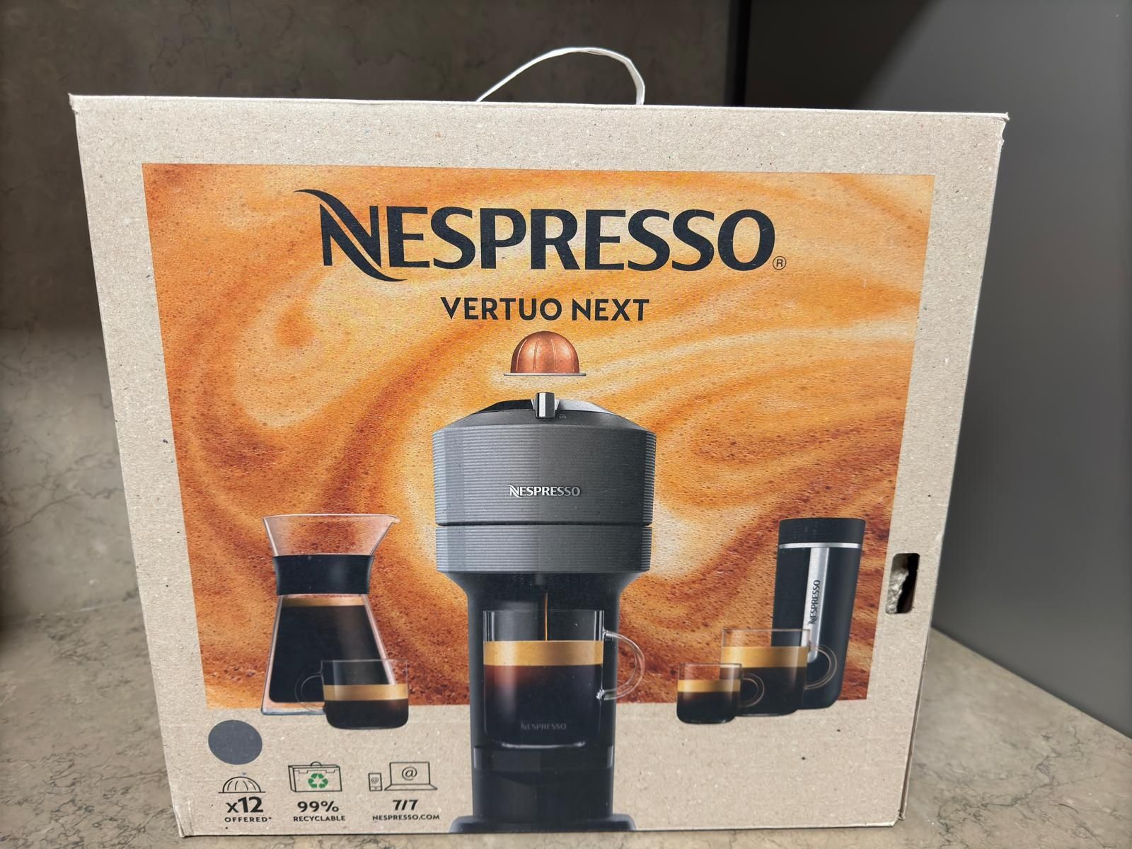 Nespresso vertuo + aeroccino 4