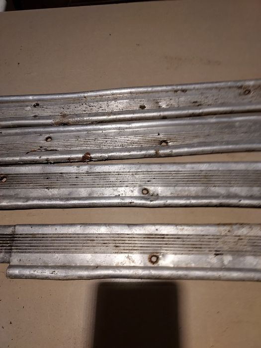 Listwy progowe Alu fiat 125p