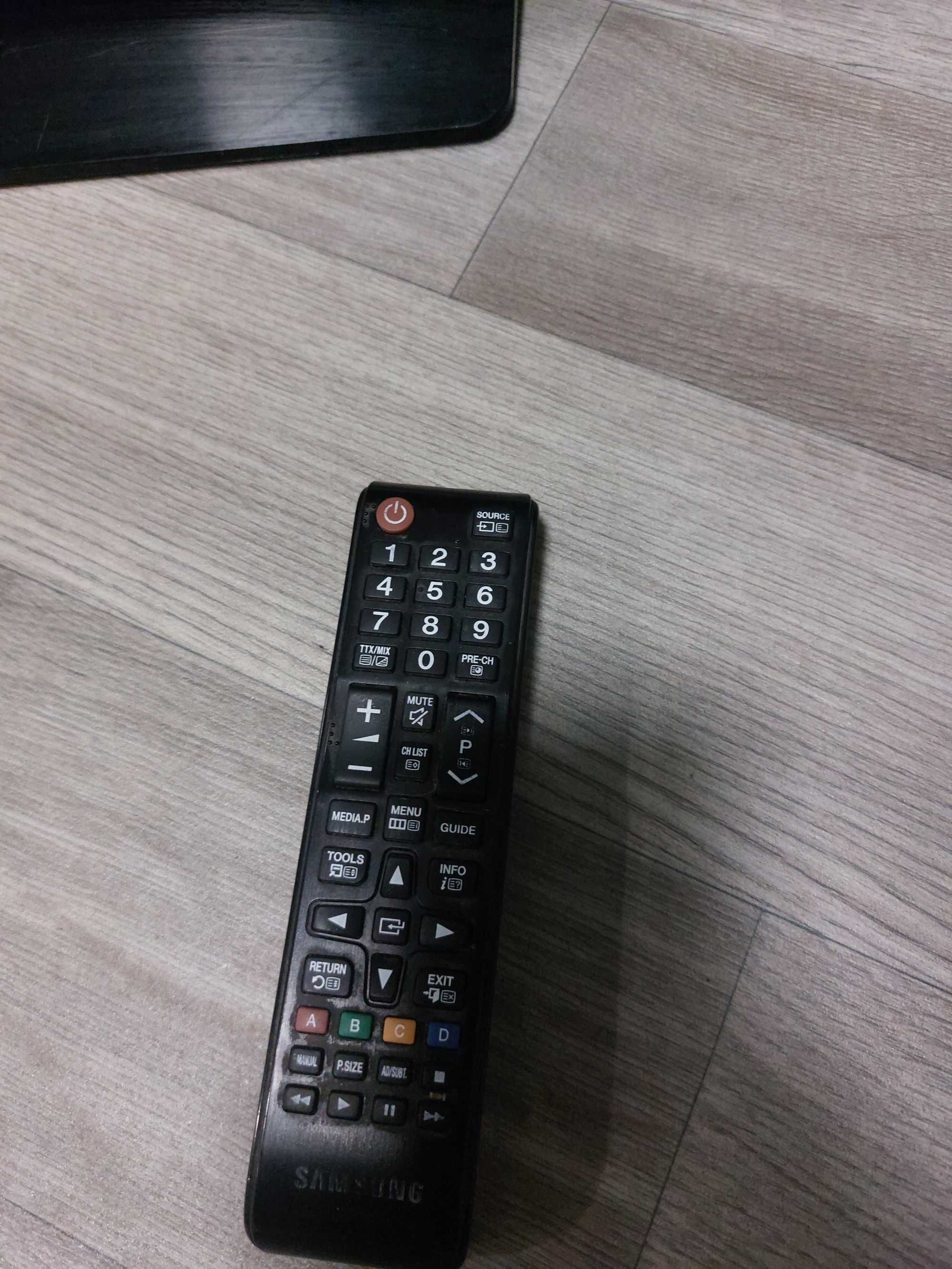 Телевізор Samsung LED TV. Модель : UE32H5000AK.