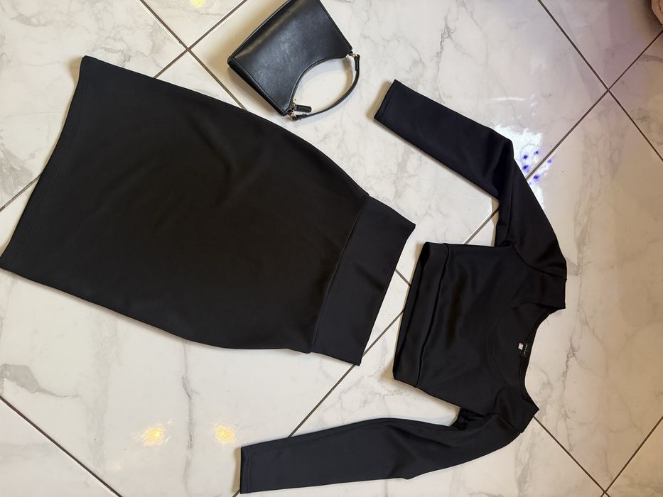 Костюм кроп топ зі спідницею, розмір xs