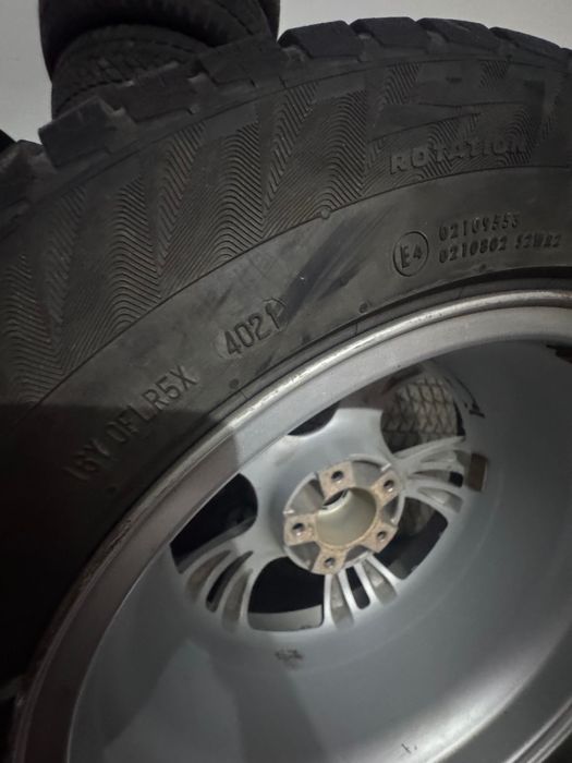 Зимові колеса в зборі 215/60r17 Ніссан Кашкай 5x114.3 Matador 2021 р