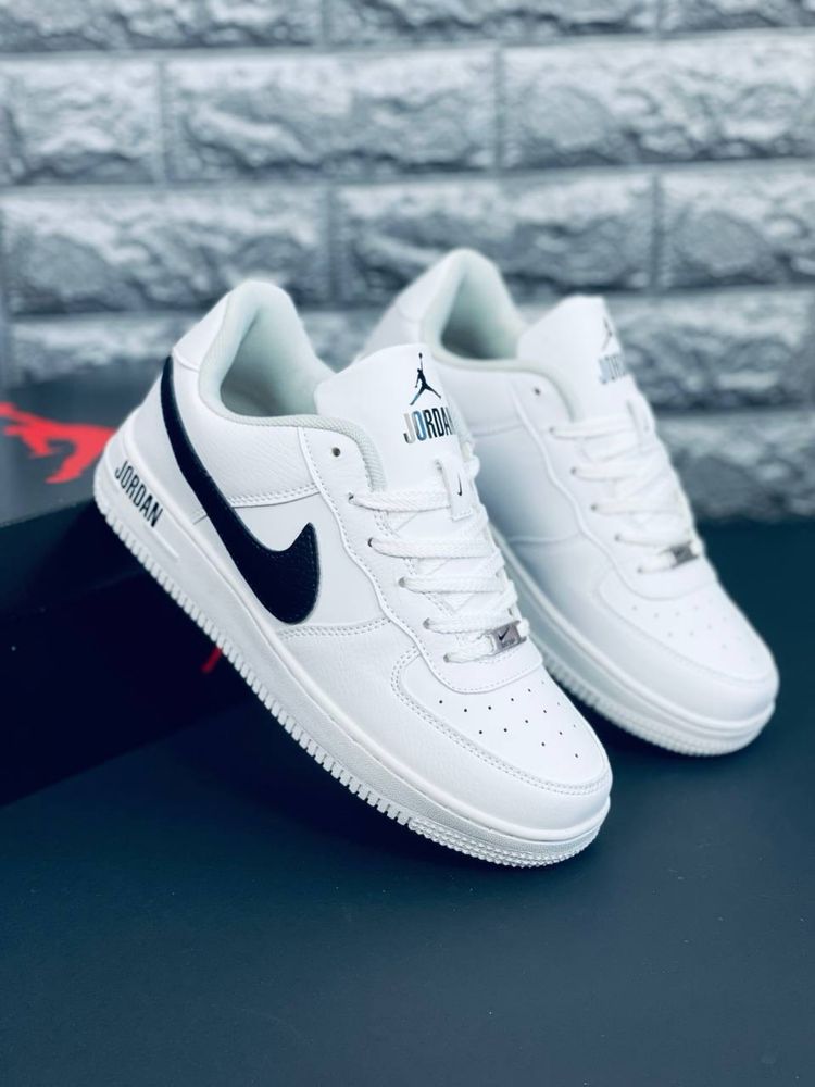 Кросівки Nike Air білі унісекс/ чоловічі/ жіночі