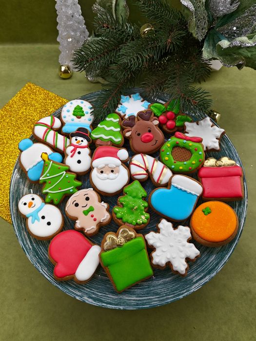 Набори імбирних пряників до Миколая, новорічні пряники