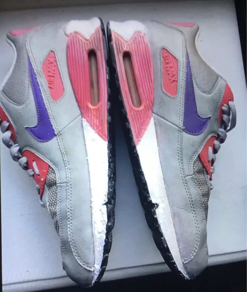 Продам кроссовки Nike airmax 44