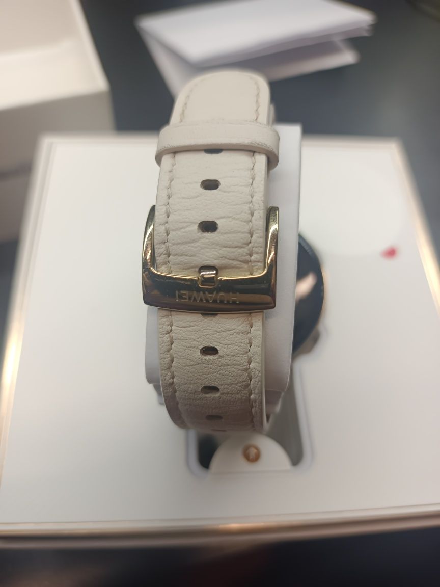 Smartwatch Huawei watch GT 4 Komis Madej Sc