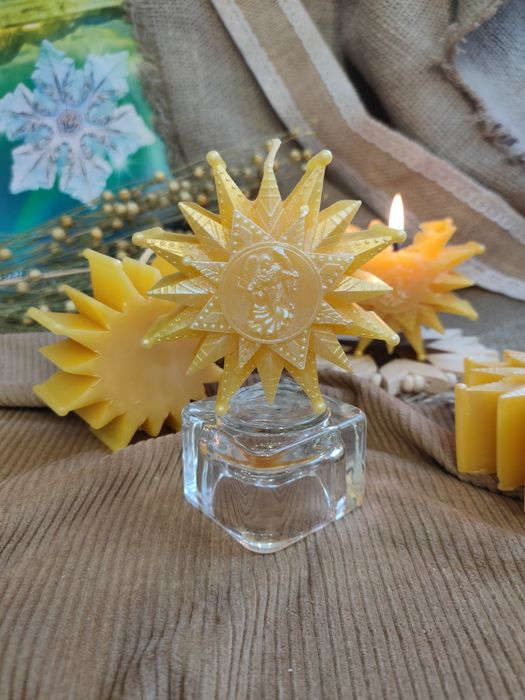 Воскові свічки. Восковые свечи. Різдвяні новорічні