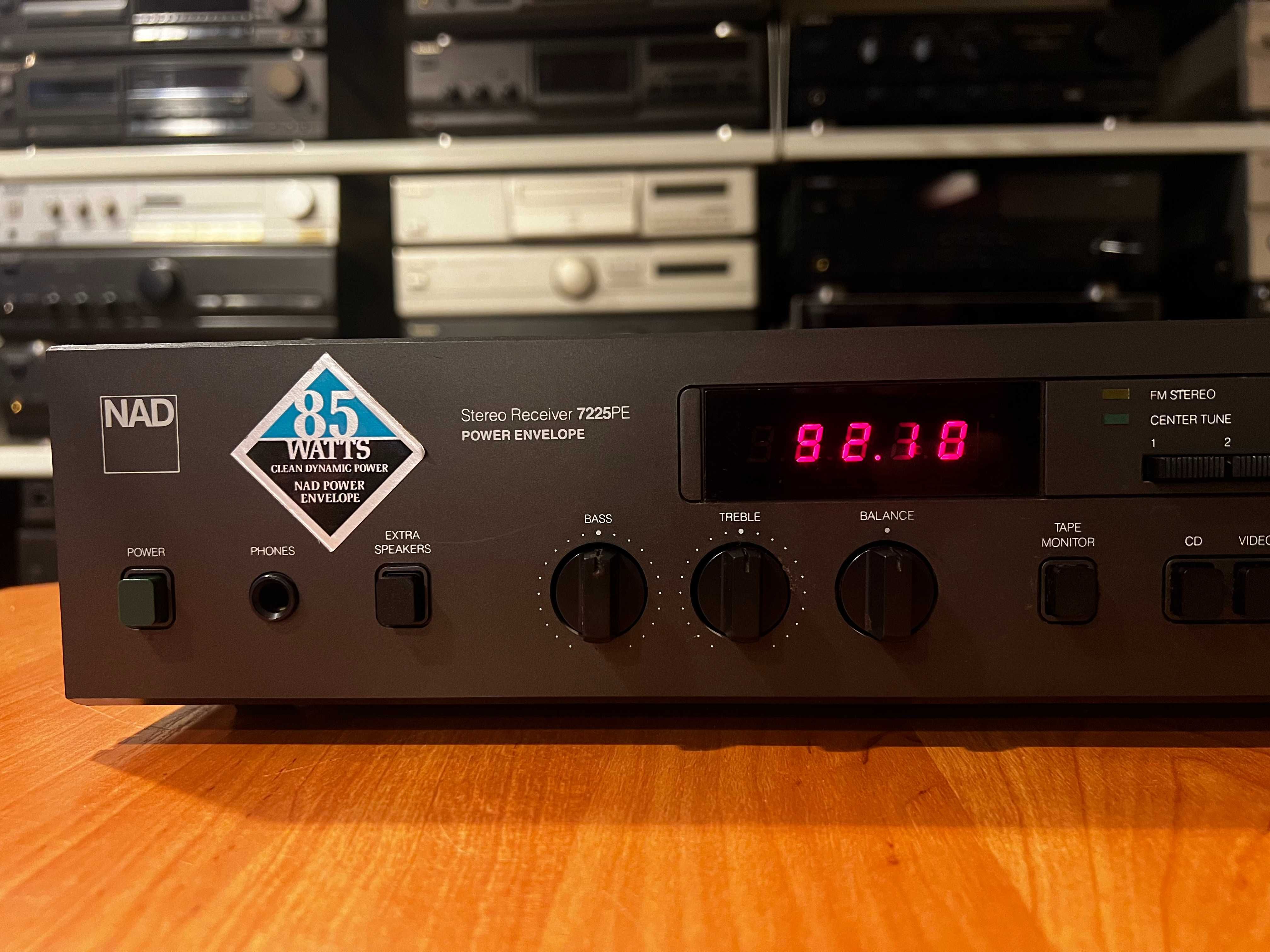 Amplituner NAD 7225PE Stereo Audio Room