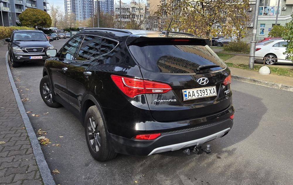 Продам Hyundai Santa Fe DM