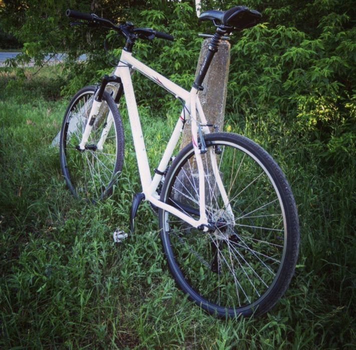 Гибридный велосипед Bergamont 22” рама 700c колеса