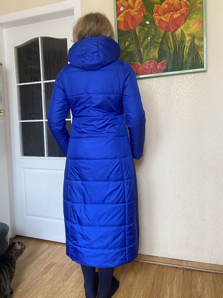 пальто василькового цвета на 46 48 размер