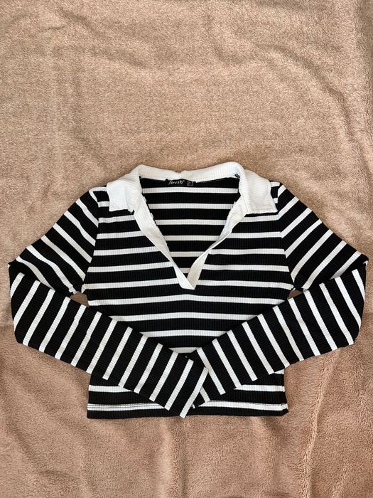 Стильна кофтинка в смужку з комірцем  | Розмір S