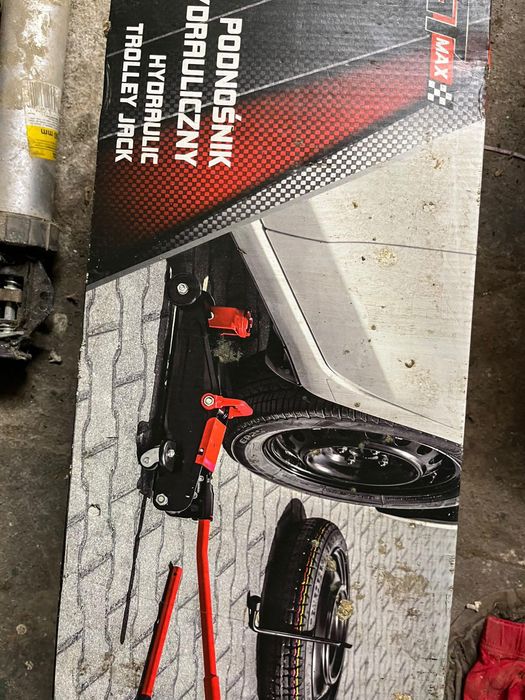 lewarek hydrauliczny