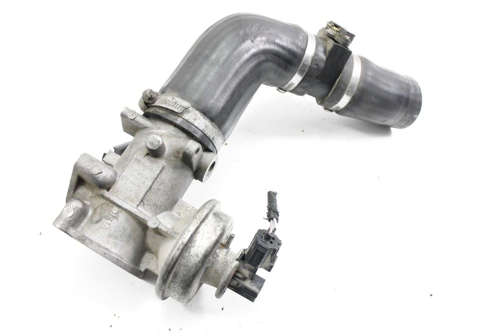 zawór egr Transit Mk6 2.4 tddi tdci 00-05 rura przepustnica 115 125