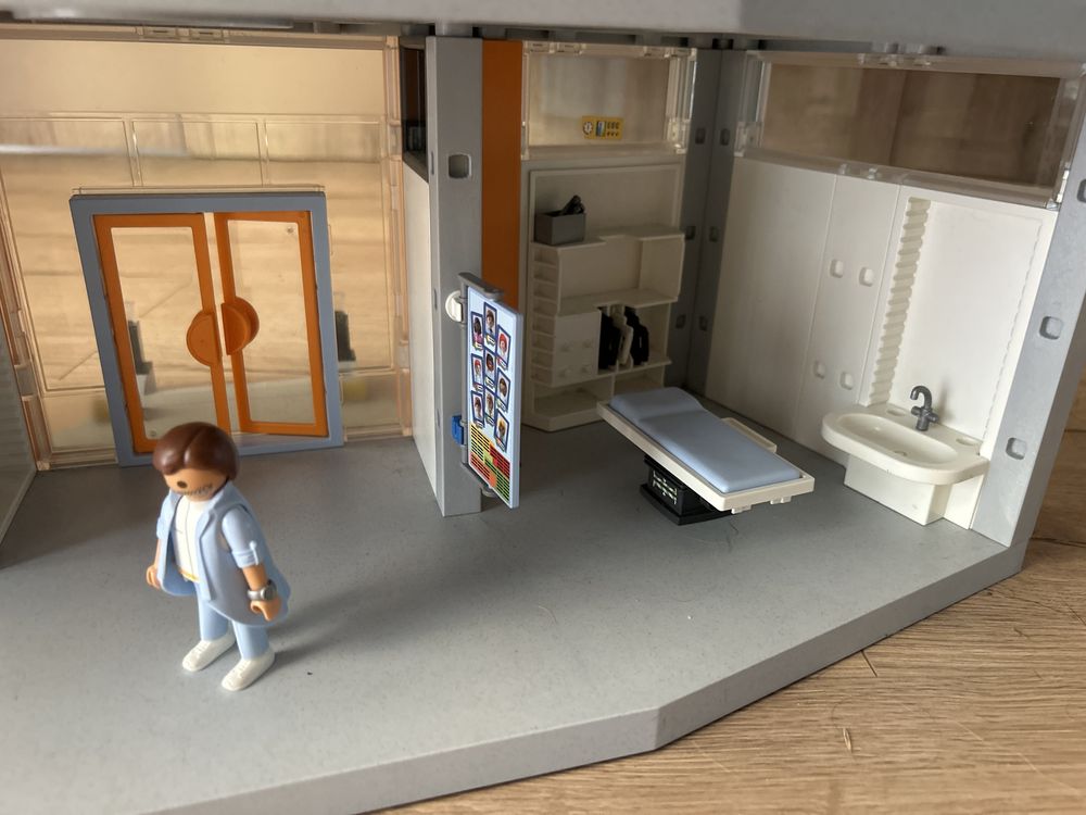 Playmobil szpital 70190