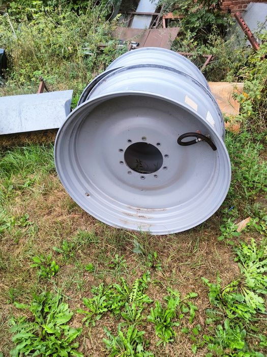 Sprzedam felgi do case o rozmiarze 18Lx42 Nowe !