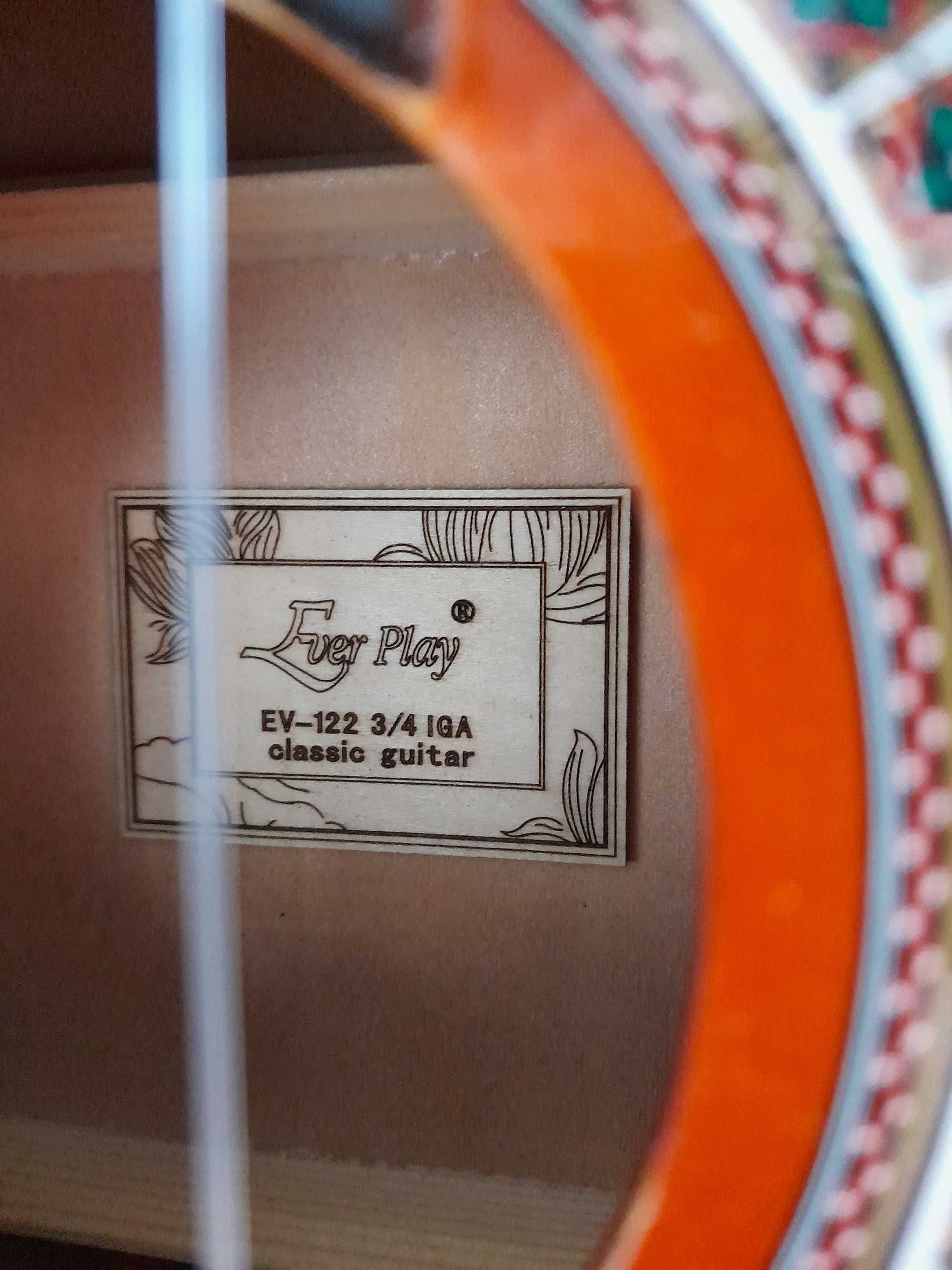Gitara 3/4 Ever Play EV-122 + Pokrowiec + stojaki na gitarę i nuty