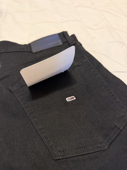 Tommy Hilfiger spodnie Jeansowe W30 L34