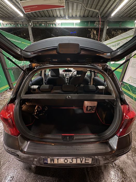 Продам таета ярис