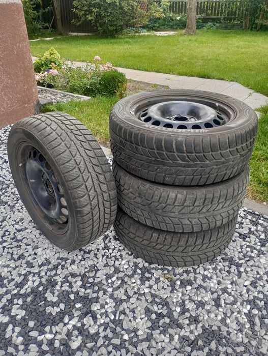 Sprzedam koła do VW Passata, felgi stalowe ,opony zimowe