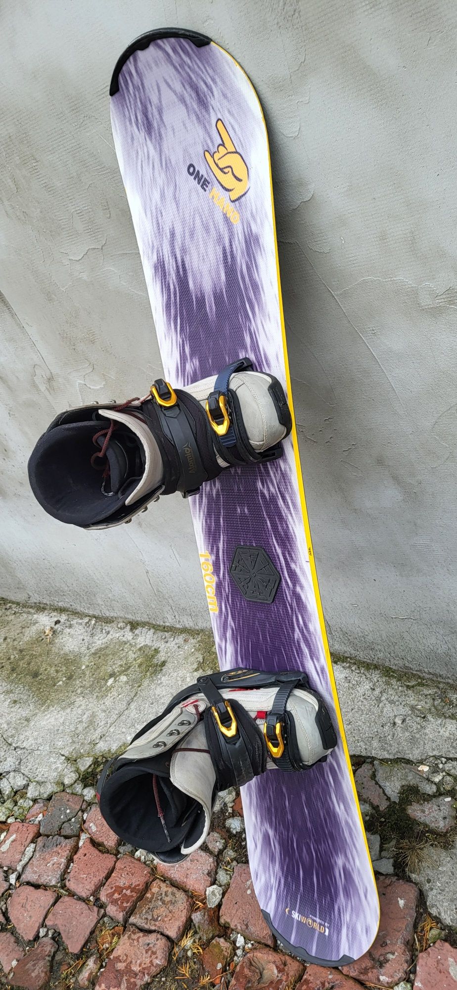 Snowboard Deska Atomic+buty