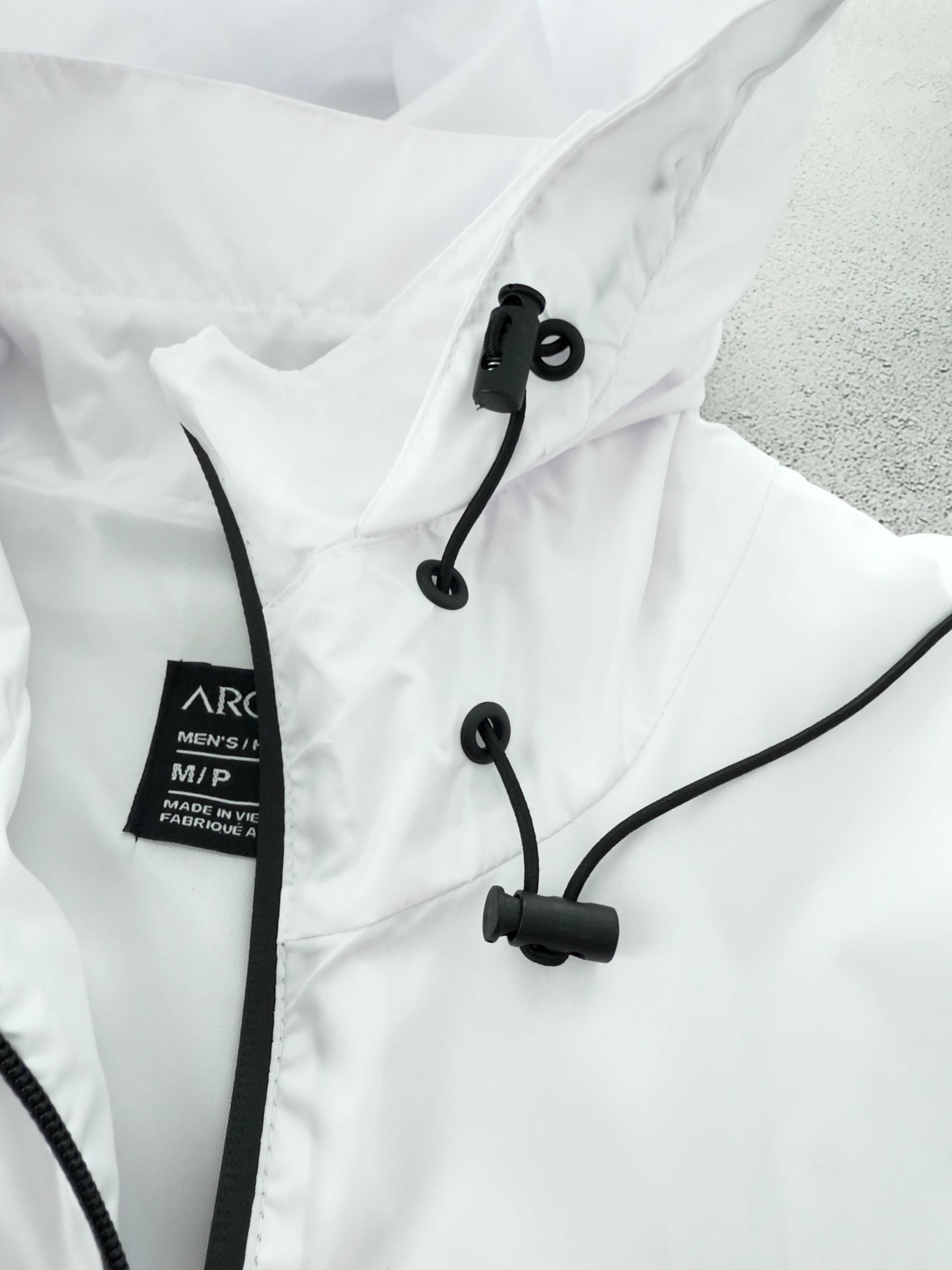 Вітрівка ARC’TERYX | Водовідштовхувальна плащівка | Білий колір