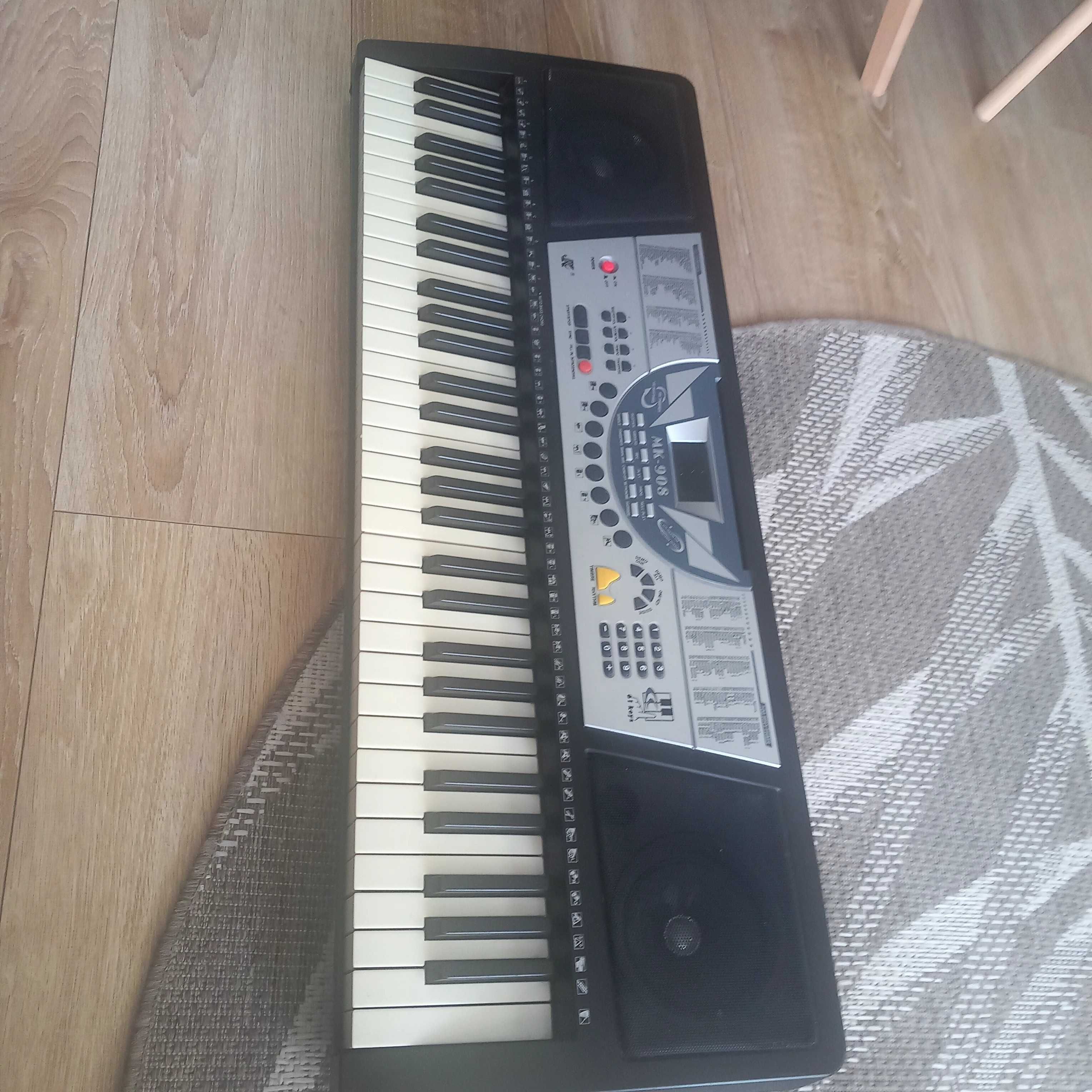 Sprzedam używany keyboard MK-908