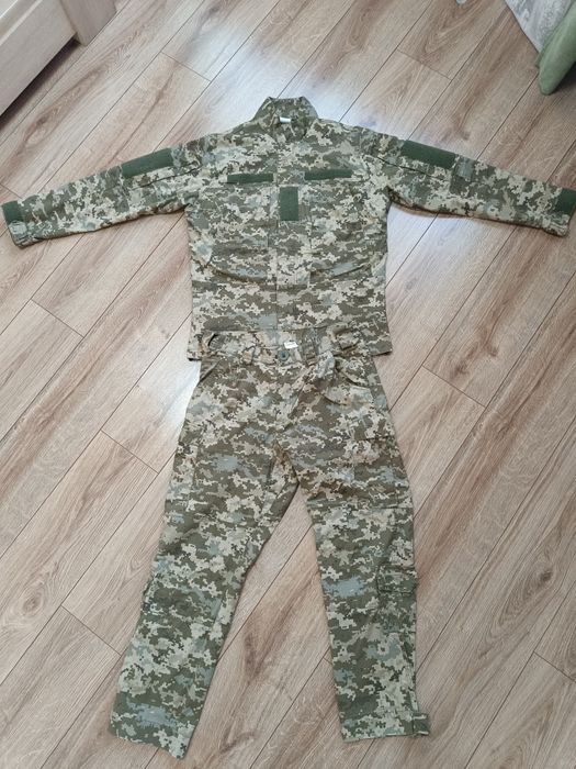 Форма ЗСУ (кітель, штани)