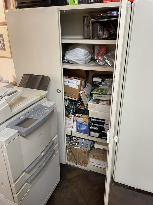 Estantes escritorio