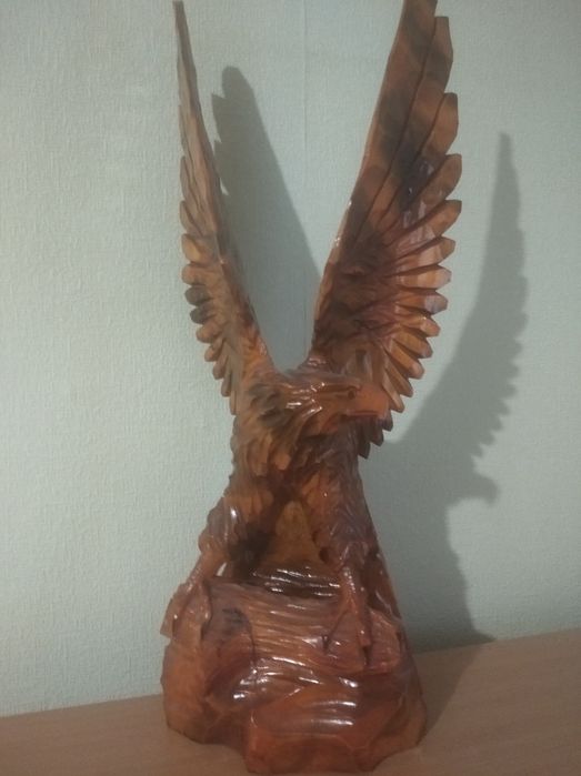 Дерев'яний різний вінтажний орел