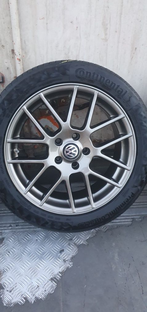 Sprzedam felgi 5×112 R17 z oponami letnimi 235-45 R17
