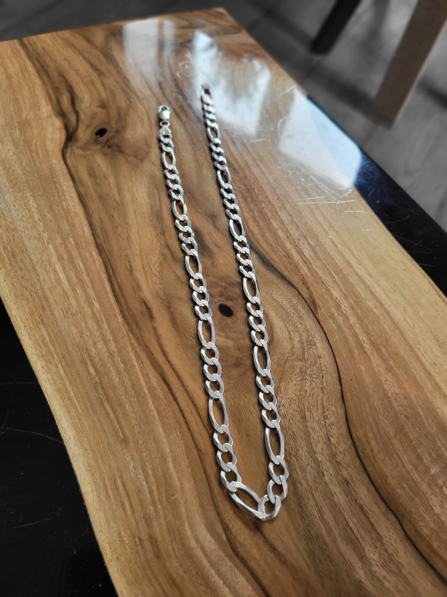 Srebrny łańcuszek figaro 50cm