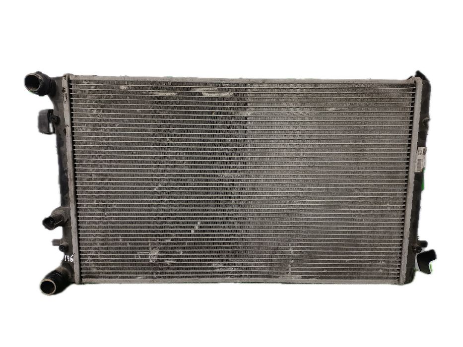 Radiador de água VOLKSWAGEN Bora (1J2)