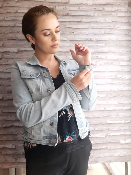 Kurtka jeansowa Bershka