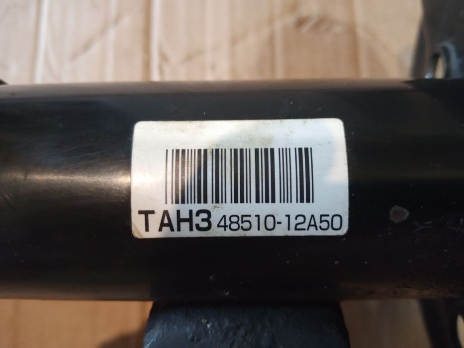 Стойка KYB TAH3 48510-12A50 TOYOTA COROLLA