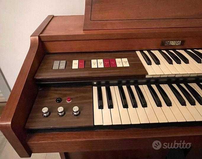 Organy Pianino Farfisa lata 70