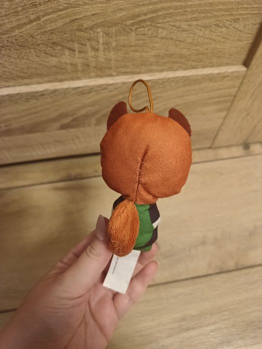 Urocza mała maskotka pluszak zawieszka wiewiór wiewiórka
