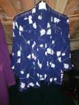 Blusa azul tecido leve