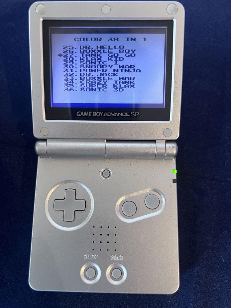 Gameboy advance sp com carregador e jogos