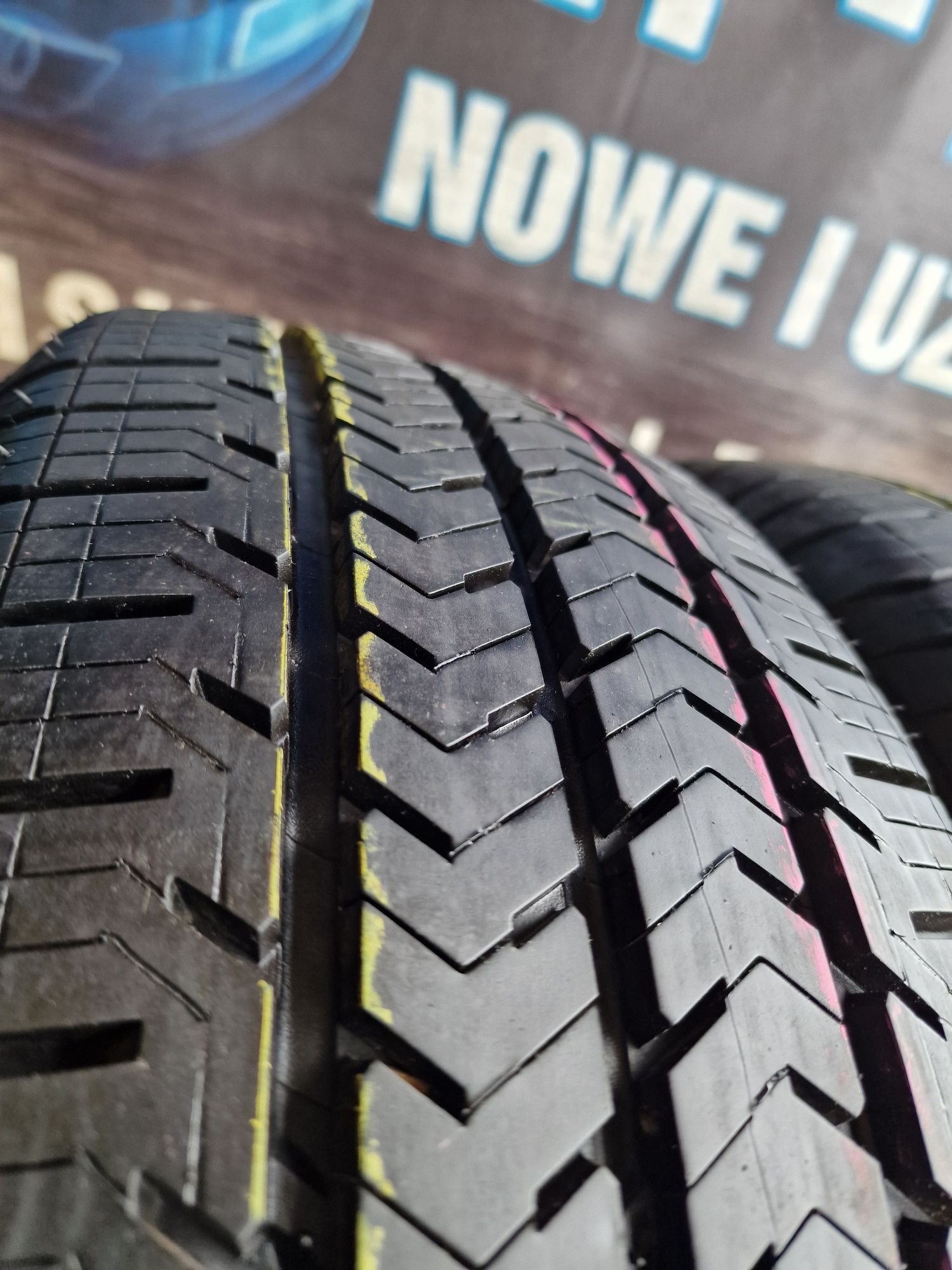 Opony letnie 215/60/16C Michelin wzmacniane Komplet 8.5mm