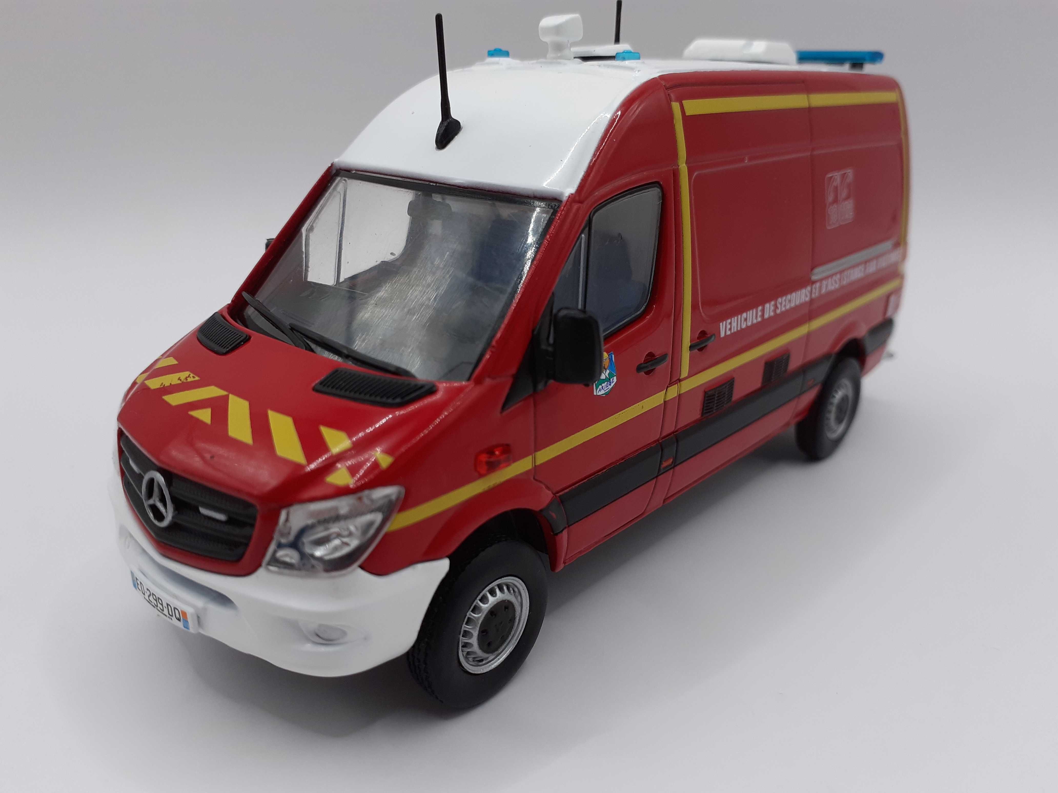 Miniatura escala 1:43