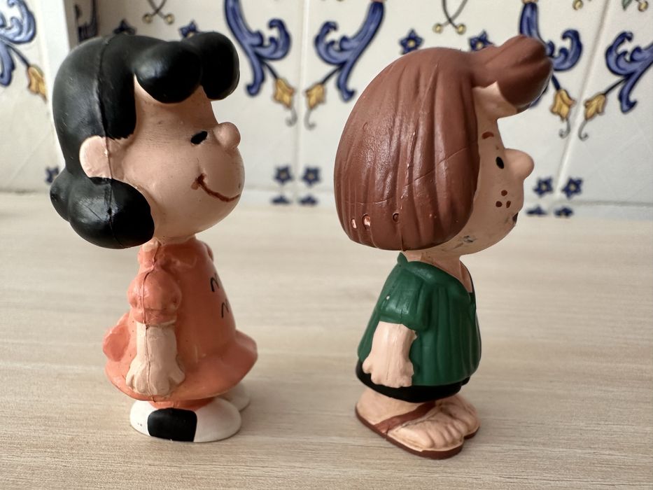 Charlie Brown Snoopy Peanuts United Feature pvc bonecos