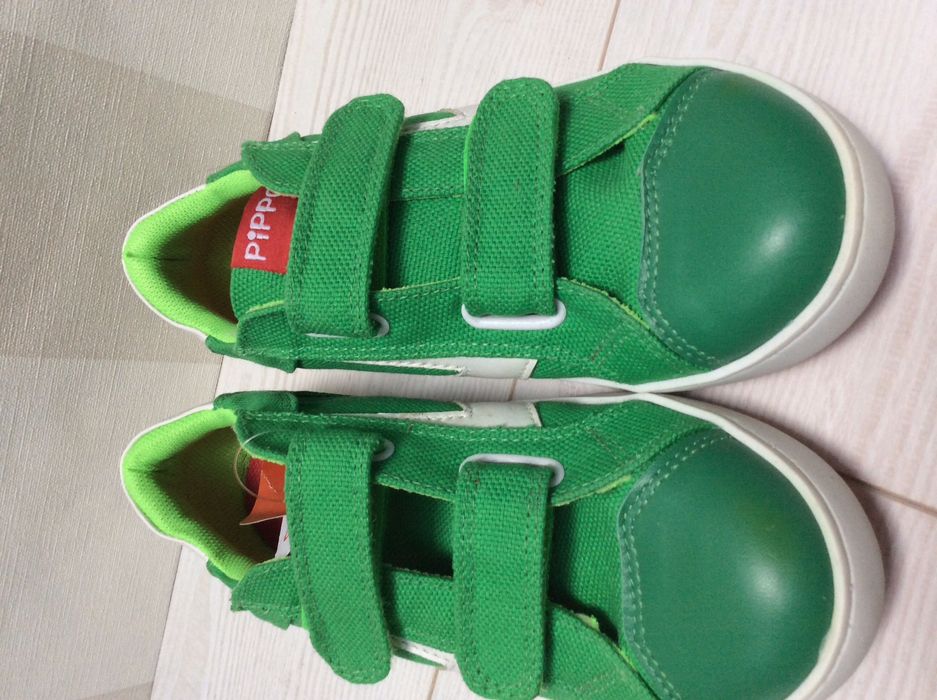 PIPPO Португалія якісні кросівки, напів черевики. Розмір 34-35