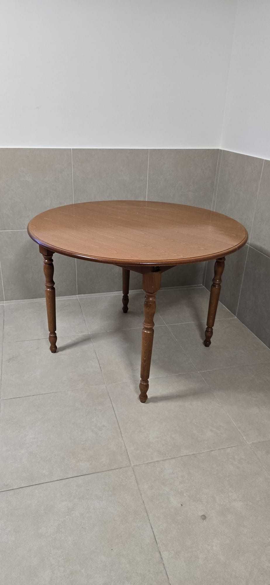 Mesa extensível como nova