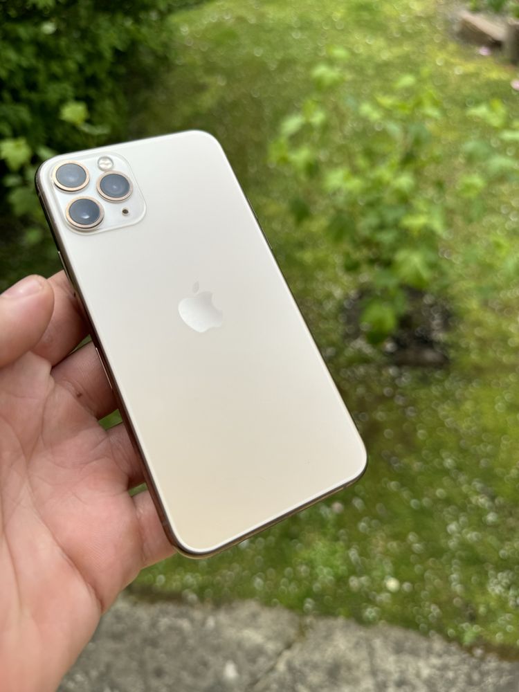 Iphone 11pro 256  gold