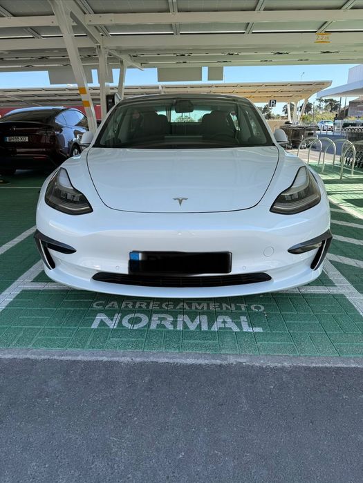 Tesla Model 3 Standard Range Plus RWD
