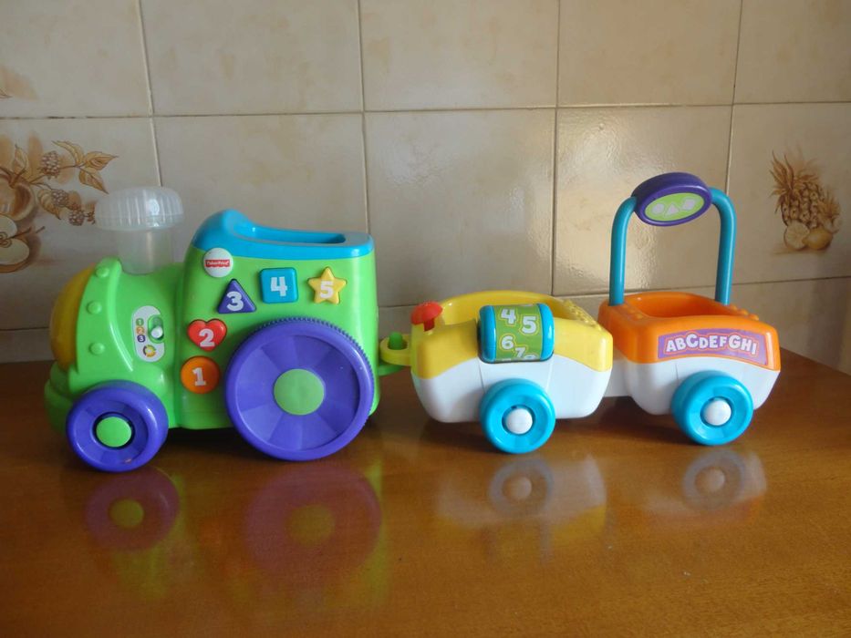 Comboio a pilhas para criança