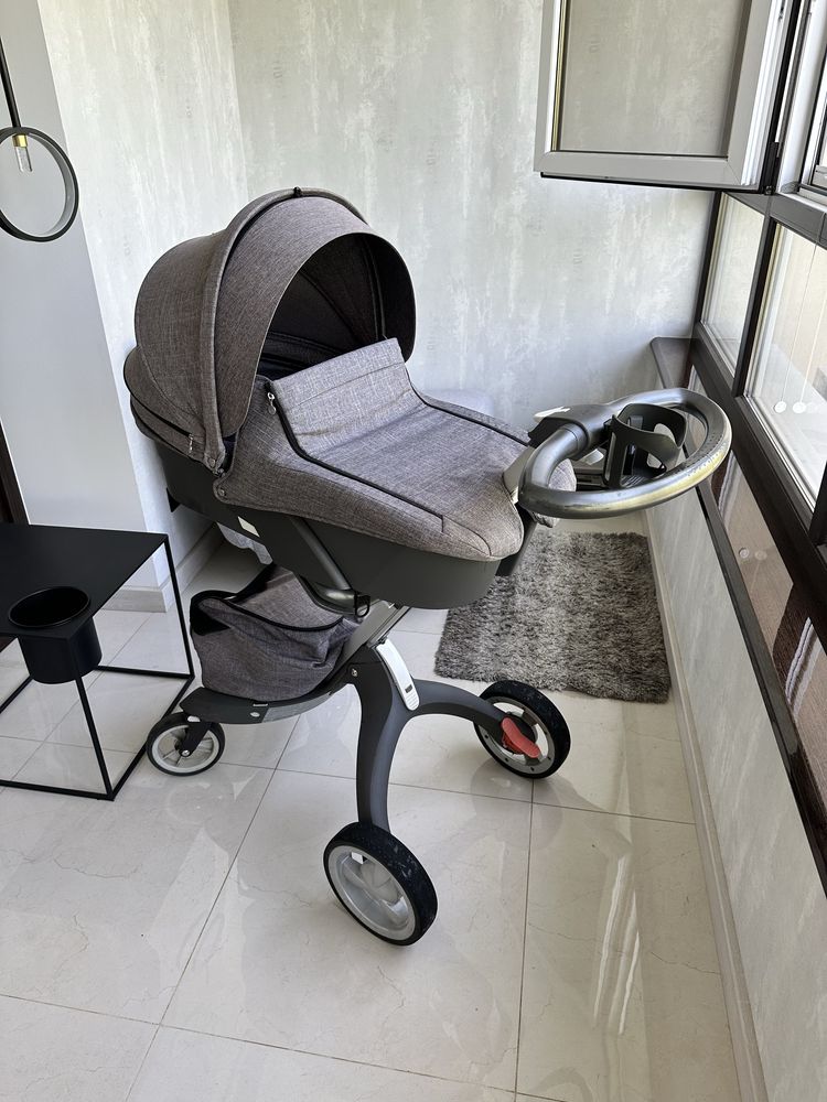 Stokke xplory v4 (3 в 1 Люлька, прогулянка та автокрісло)