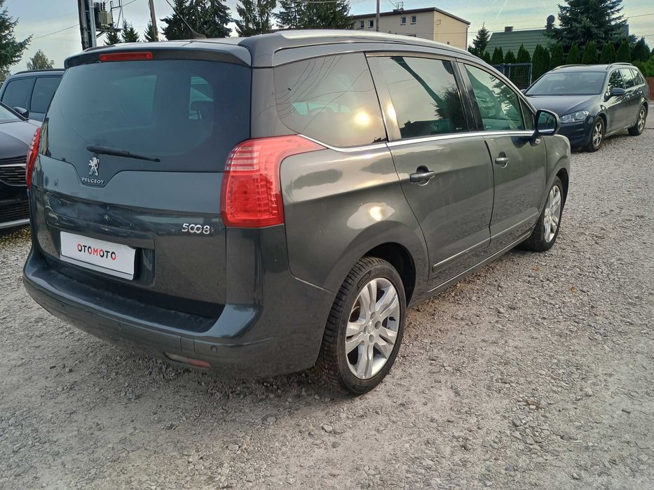 Peugeot 5008 rok 2014